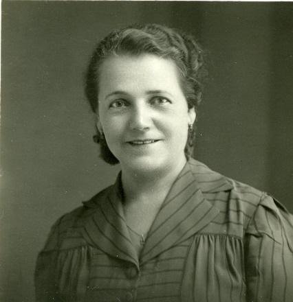 Marie Nejezchlebová  *1896 